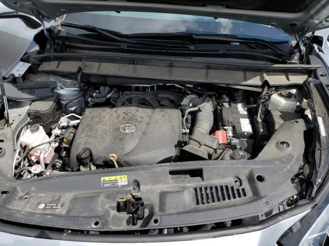 5TDGZRBH7LS038211 - 2020 TOYOTA HIGHLANDER XLE SILVER photo 11