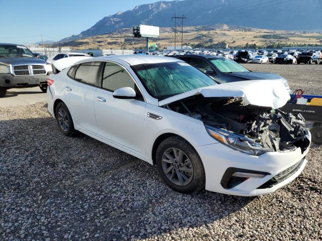 5XXGT4L36LG416110 - 2020 KIA OPTIMA LX WHITE photo 4