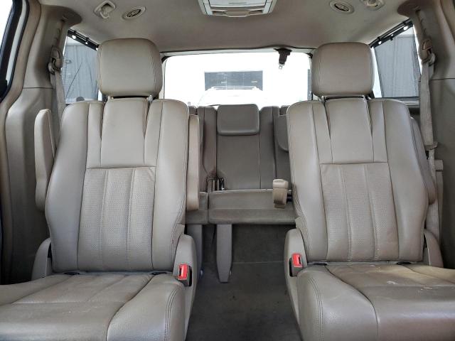 2A4RR8DG3BR676142 - 2011 CHRYSLER TOWN & COU TOURING L WHITE photo 10