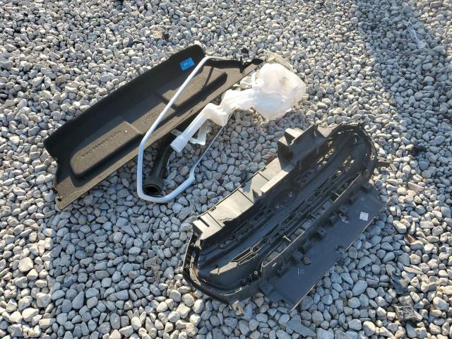 MAJ3S2GE8KC268208 - 2019 FORD ECOSPORT SE WHITE photo 13