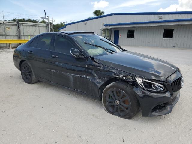 55SWF4KB1FU054799 - 2015 MERCEDES-BENZ C 300 4MATIC BLACK photo 4