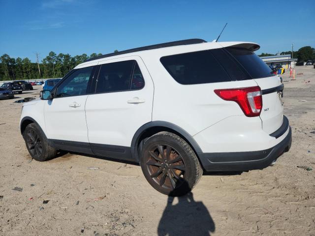 1FM5K8D87JGC21033 - 2018 FORD EXPLORER XLT Ақ фото 2