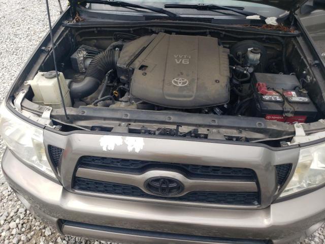 3TMJU4GN8BM118542 - 2011 TOYOTA TACOMA DOUBLE CAB PRERUNNER BROWN photo 11