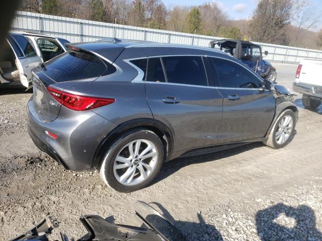 SJKCH5CPXHA021713 - 2017 INFINITI QX30 BASE رمادي صورة 3