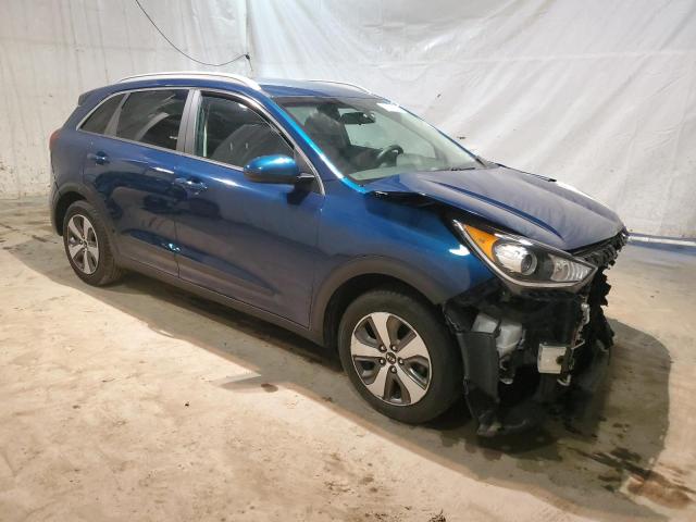 KNDCB3LC8J5128490 - 2018 KIA NIRO FE BLUE photo 4