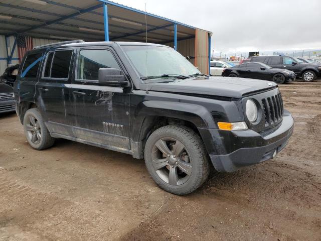 1C4NJPFA3ED785710 - 2014 JEEP PATRIOT LATITUDE BLACK photo 4