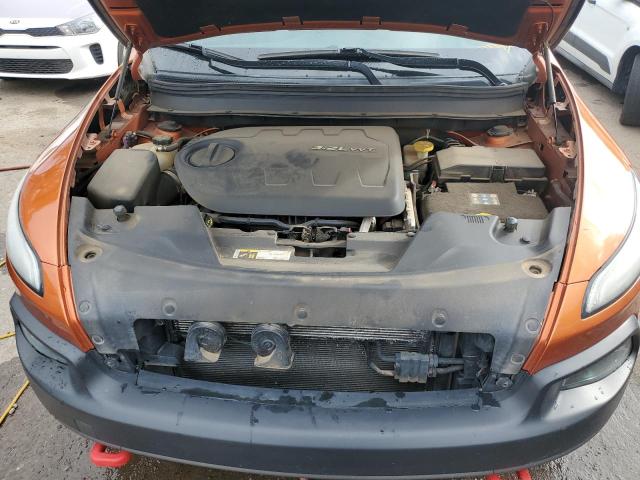 1C4PJMBS7EW215865 - 2014 JEEP CHEROKEE TRAILHAWK ORANGE photo 11