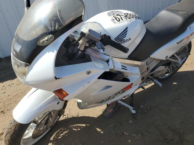 JH2RC3609PM300525 - 1993 HONDA VFR750 F WHITE photo 9