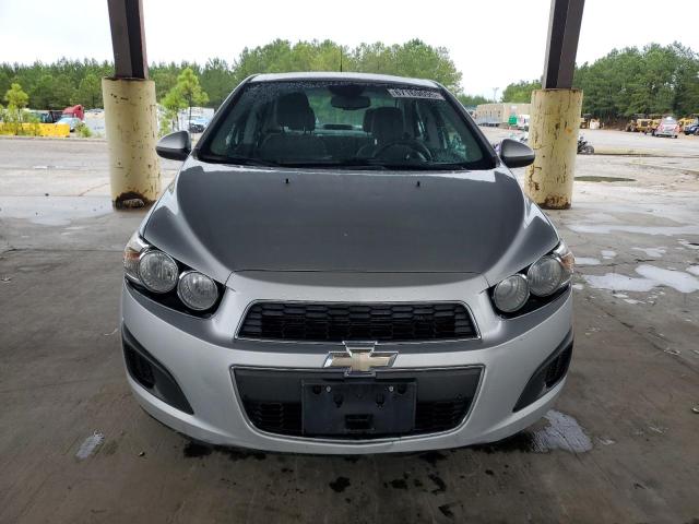 1G1JA5SG1D4148996 - 2013 CHEVROLET SONIC LS SILVER photo 5