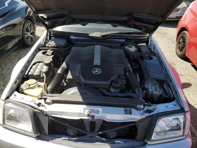 WDBFA68F22F204154 - 2002 MERCEDES-BENZ SL 500 SILVER photo 11