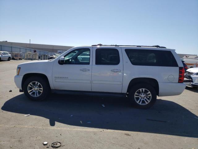 1GNSCJE0XDR125966 - 2013 CHEVROLET SUBURBAN C1500 LT WHITE photo 2