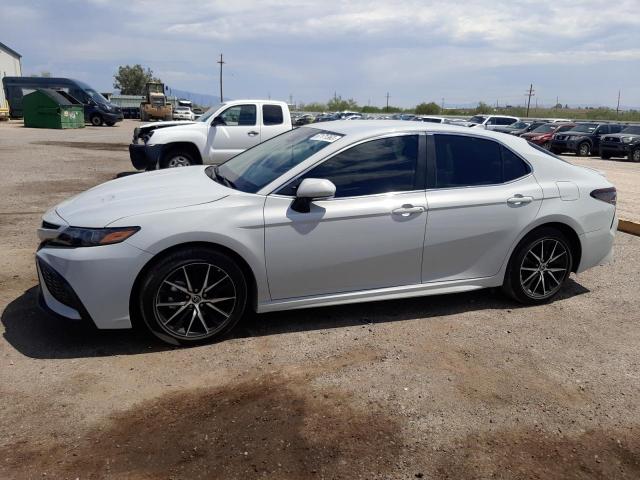 4T1G11AK6PU180388 - 2023 TOYOTA CAMRY SE NIGHT SHADE WHITE photo 1