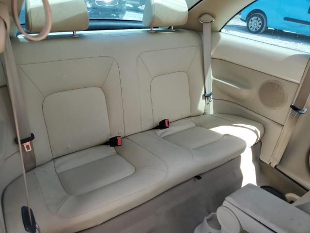 3VWRW3AG6AM021451 - 2010 VOLKSWAGEN NEW BEETLE BEIGE photo 10