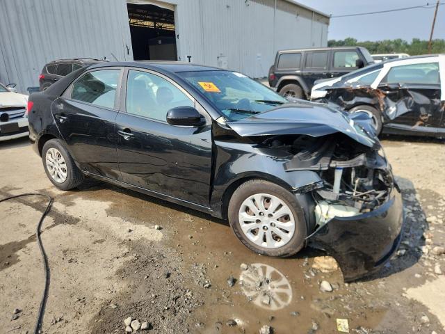KNAFU4A28C5634067 - 2012 KIA FORTE EX BLACK photo 4