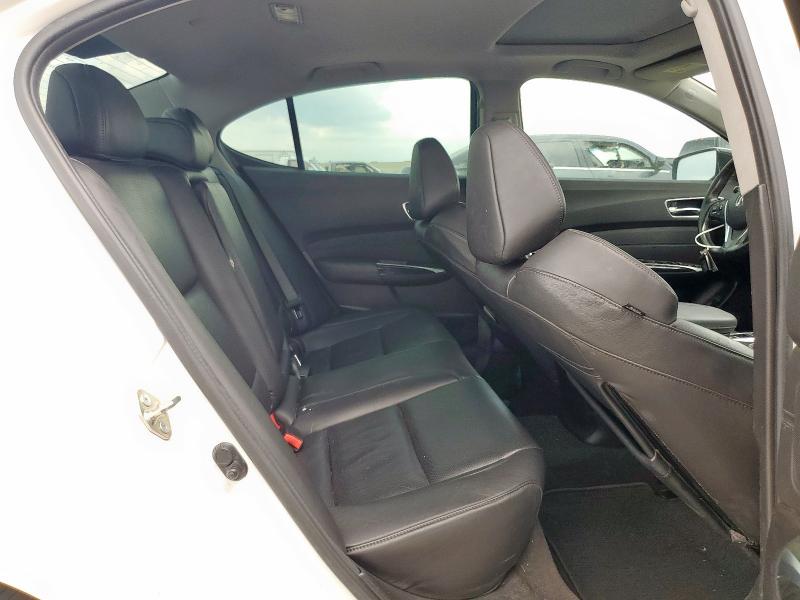 19UUB1F59LA007128 - 2020 ACURA TLX TECHNOLOGY WHITE photo 10