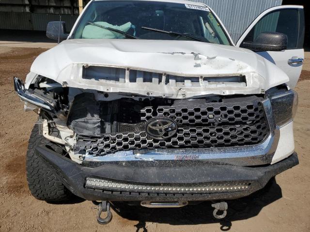 5TFDY5F14KX808563 - 2019 TOYOTA TUNDRA CREWMAX SR5 WHITE photo 11