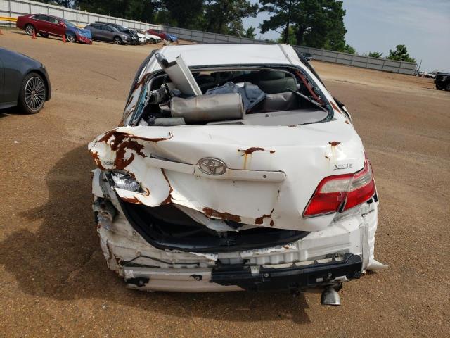 4T1BK46K47U522454 - 2007 TOYOTA CAMRY LE WHITE photo 12