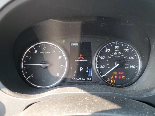 JA4AZ3A31JZ050966 - 2018 MITSUBISHI OUTLANDER SE RED photo 9