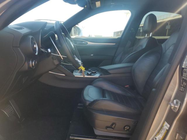 ZASFAKNN0J7B66929 - 2018 ALFA ROMEO STELVIO TI SPORT GRAY photo 7