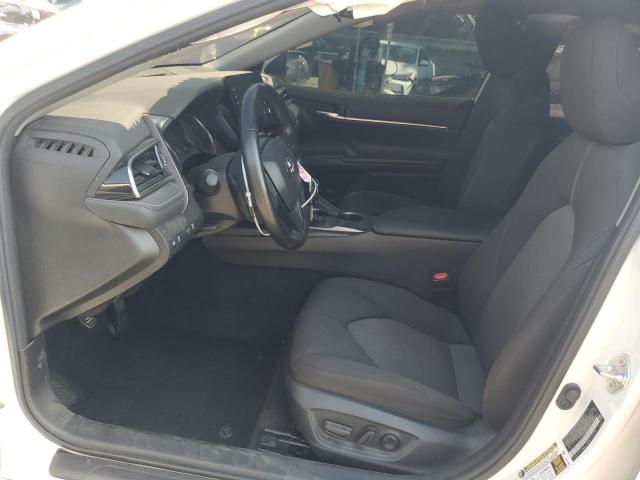 4T1G11AK1RU844678 - 2024 TOYOTA CAMRY SE NIGHT SHADE WHITE photo 7