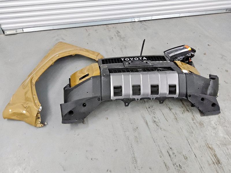 JTEABFAJ8SK025692 - 2025 TOYOTA LAND CRUIS BASE Gold Foto 12