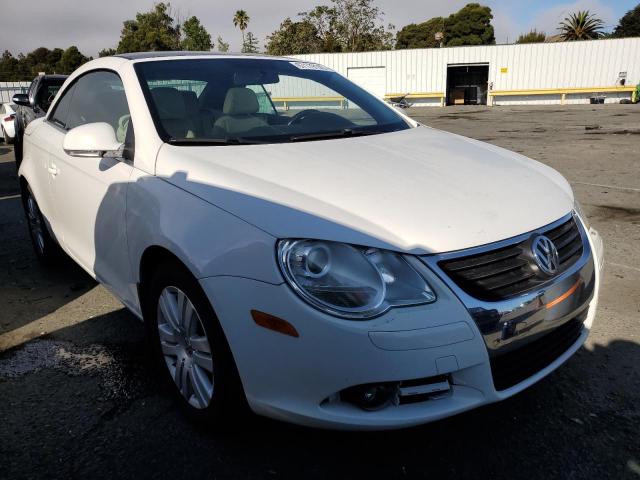 WVWBA71F77V022379 - 2007 VOLKSWAGEN EOS 2.0T WHITE photo 4