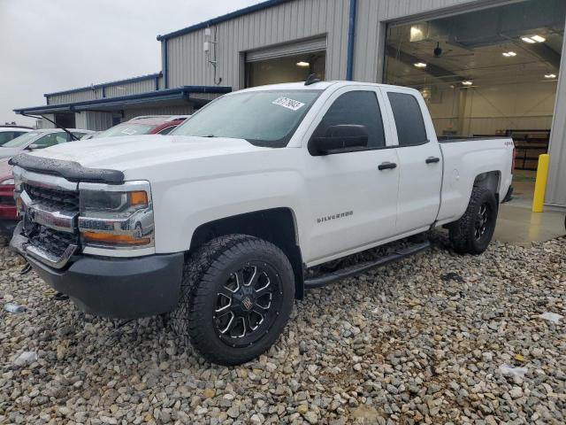 1GCVKNEC8HZ302899 - 2017 CHEVROLET SILVERADO K1500 WHITE photo 1