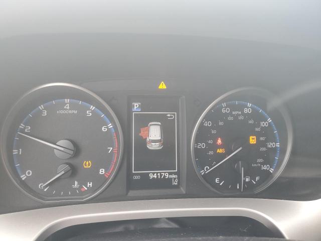JTMZFREV2JJ752194 - 2018 TOYOTA RAV4 LE ნაცრისფერი ფოტო 9