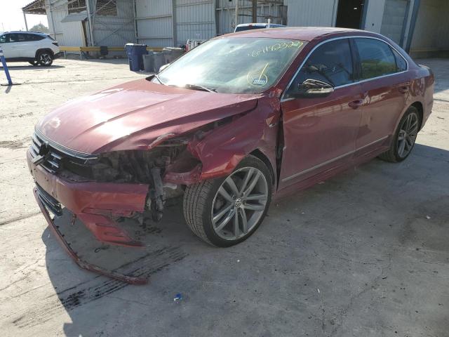 1VWDT7A32HC026519 - 2017 VOLKSWAGEN PASSAT R-LINE Bordo foto 1