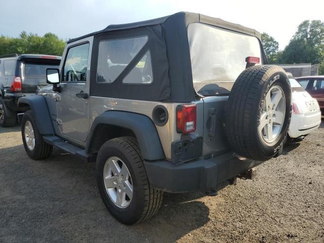 1C4AJWAG7DL635639 - 2013 JEEP WRANGLER SPORT GRAY photo 2