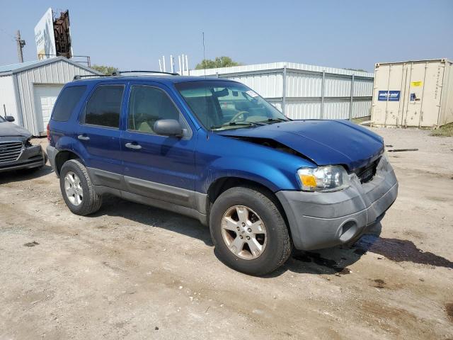 1FMYU03177KB17077 - 2007 FORD ESCAPE XLT BLUE photo 4