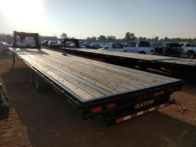 4Z1GF3528NS004699 - 2022 UTILITY TRAILER BLACK photo 3