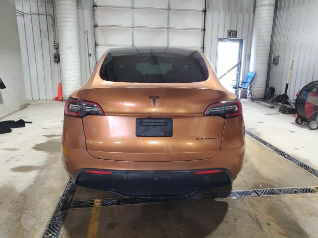 7SAYGDEE4PA099296 - 2023 TESLA MODEL Y Marrón foto 6