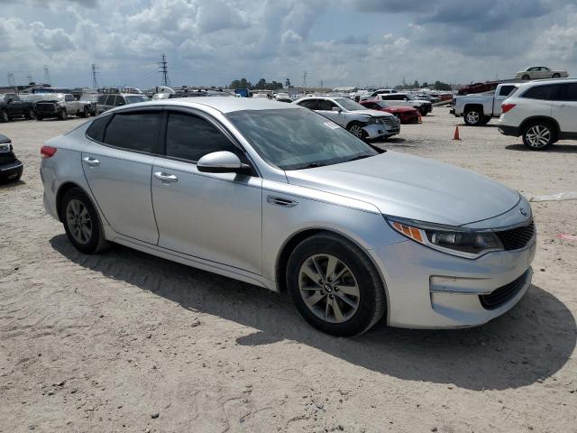 5XXGT4L14GG042990 - 2016 KIA OPTIMA LX SILVER photo 4