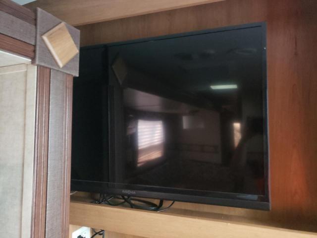 4YDT31227EB451430 - 2014 OUTB TRAVEL TRL TWO TONE photo 8