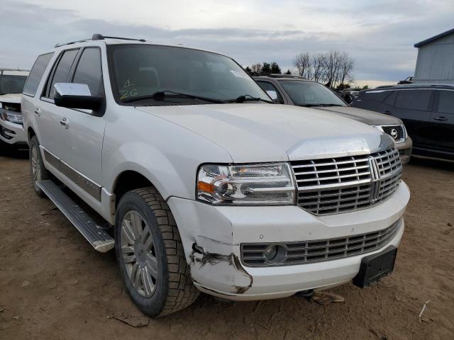 5LMJJ2J56CEL00164 - 2012 LINCOLN NAVIGATOR WHITE photo 1