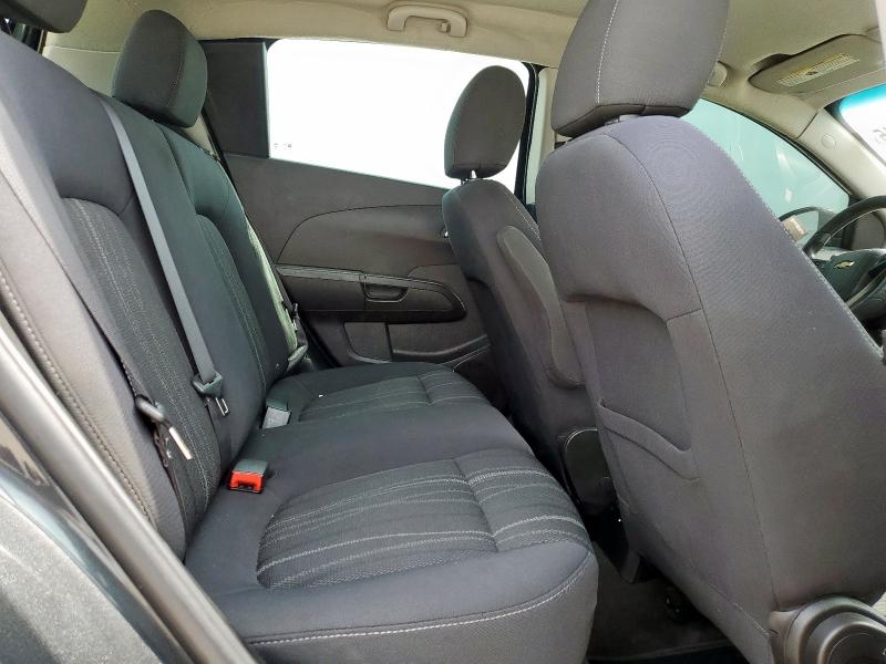 1G1JC6SH2G4156022 - 2016 CHEVROLET SONIC LT GRAY photo 10