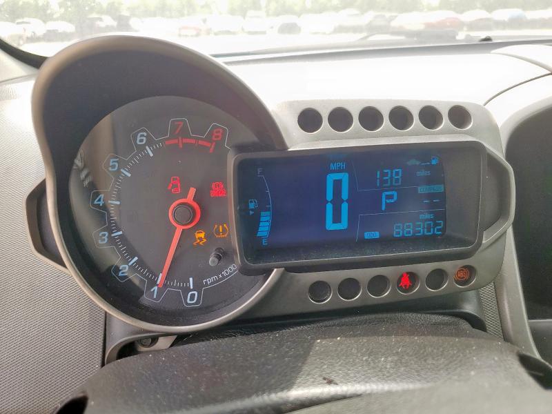 1G1JC6SH2G4156022 - 2016 CHEVROLET SONIC LT GRAY photo 9