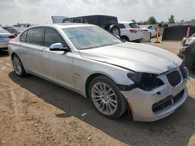 WBAYE8C56FD782359 - 2015 BMW 7 SERIES LI GRAY photo 4