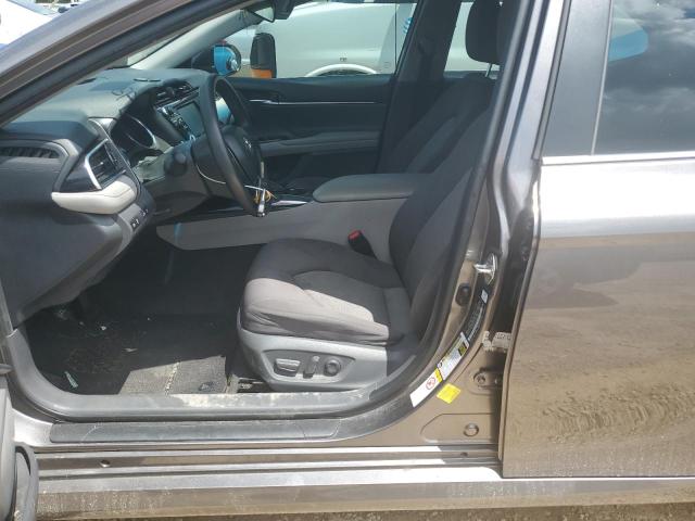 4T1B11HK3JU032786 - 2018 TOYOTA CAMRY L 灰色 照片 7