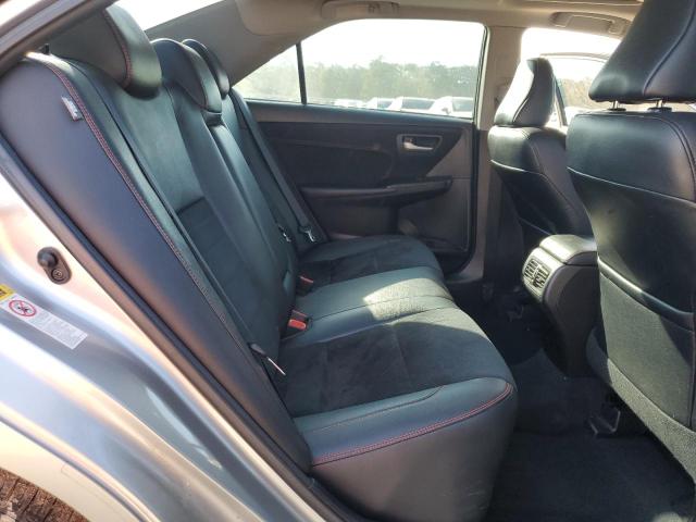 4T1BF1FK5HU350438 - 2017 TOYOTA CAMRY LE SILVER photo 10