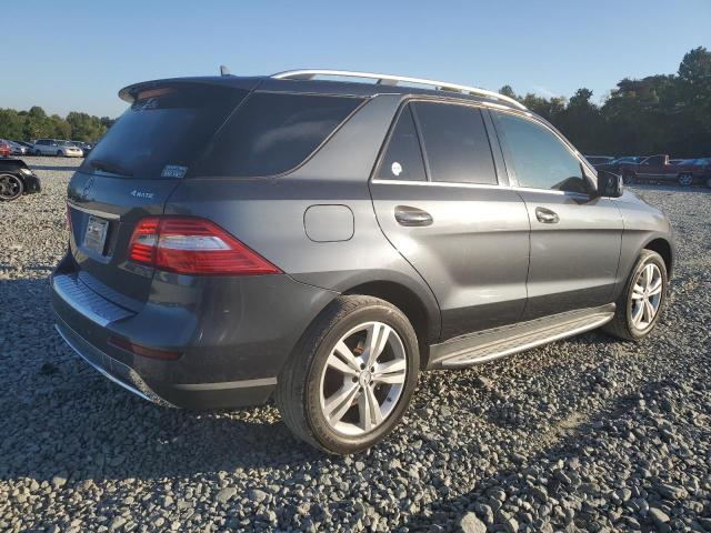 4JGDA5HB5DA108420 - 2013 MERCEDES-BENZ ML 350 4MATIC BLACK photo 3