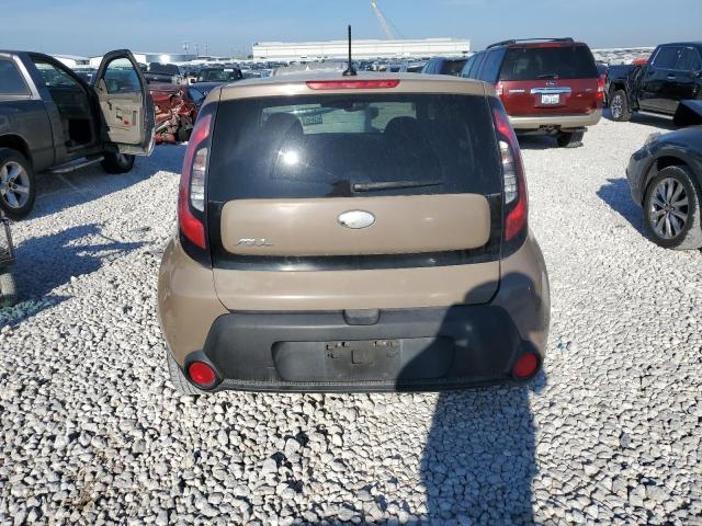 KNDJN2A22G7288932 - 2016 KIA SOUL TAN photo 6