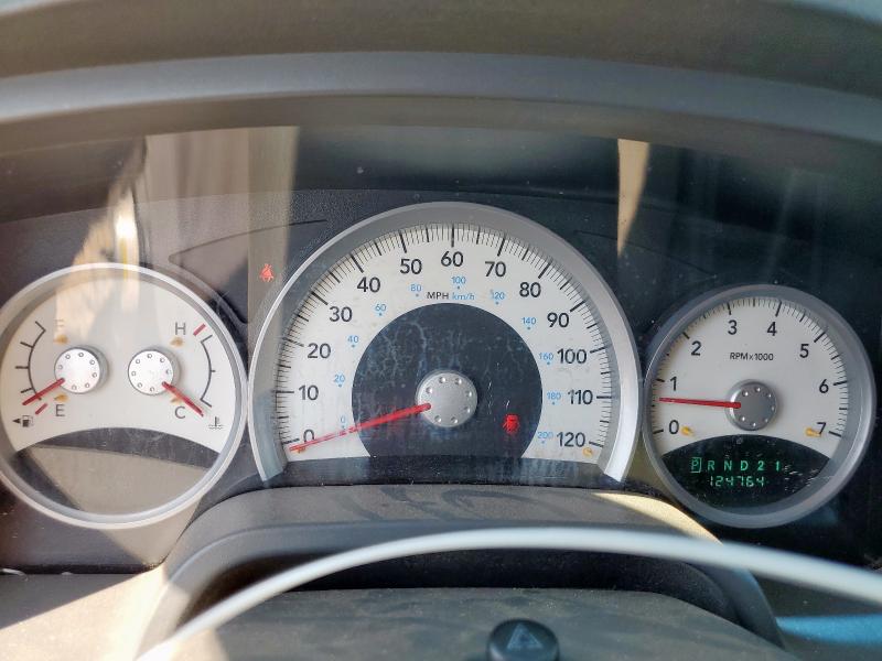 1D7HW48N36S714975 - 2006 DODGE DAKOTA QUAD SLT GRAY photo 9