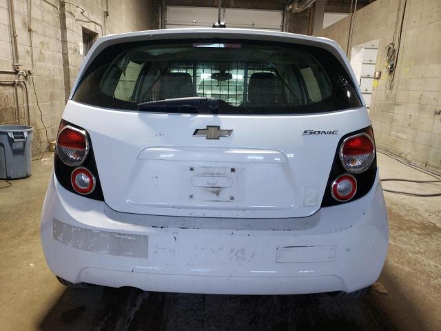 1G1JA6SH2G4175398 - 2016 CHEVROLET SONIC LS თეთრი ფოტო 6
