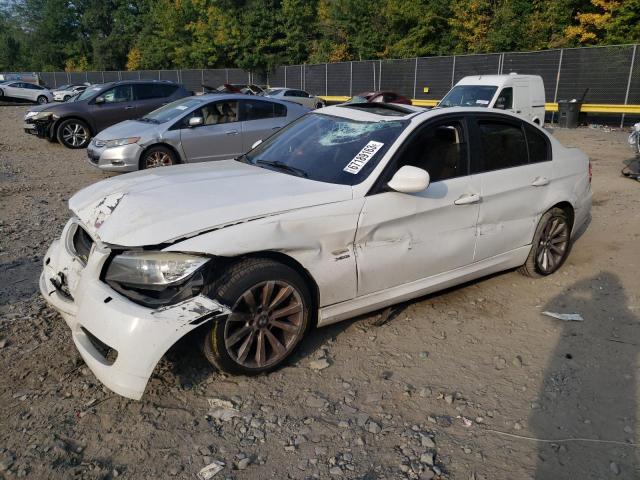 WBAPK5C50BA659042 - 2011 BMW 328 XI SULEV WHITE photo 1