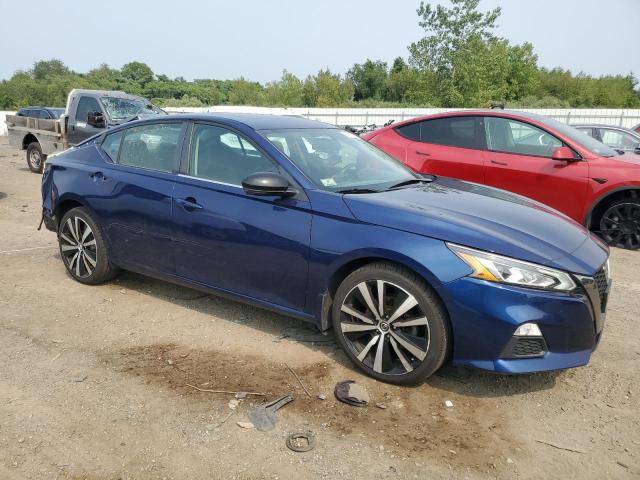 1N4BL4CW3KC191539 - 2019 NISSAN ALTIMA SR Կապույտ լուսանկար 4