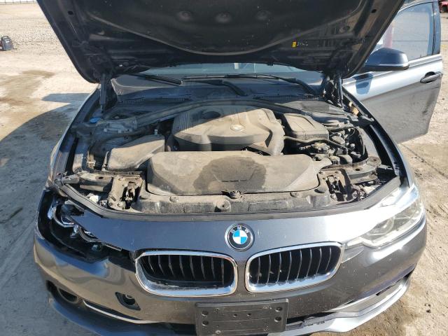 WBA8D9G5XJNU72320 - 2018 BMW 330 XI GRAY photo 11