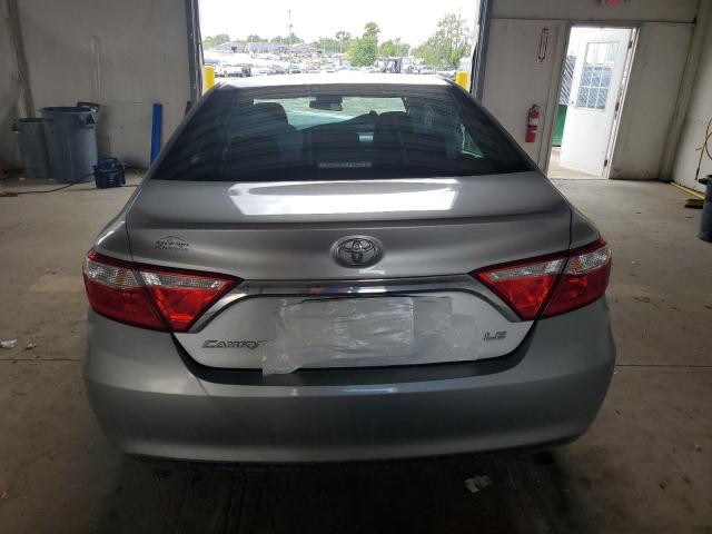 4T1BF1FK4GU203834 - 2016 TOYOTA CAMRY LE SILVER photo 6