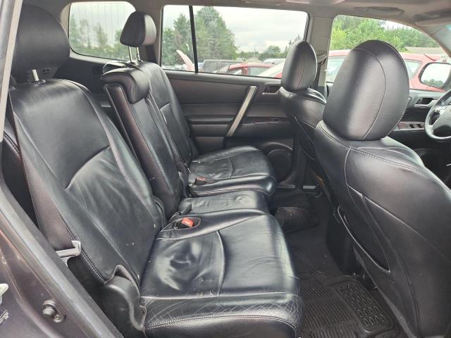 5TDBK3EH6CS119398 - 2012 TOYOTA HIGHLANDER BASE ნაცრისფერი ფოტო 11
